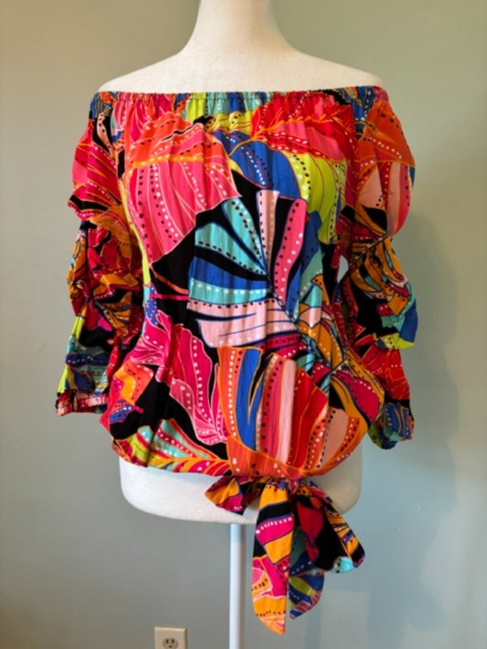 Vince Camuto Bright Tropical Bubble Sleeve Off the Shoulder Blouse Size Small